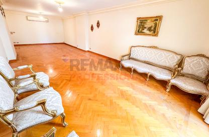 Apartment - 3 Bedrooms - 3 Bathrooms for sale in Abo Qir St - Laurent - Hay Sharq - Alexandria Apartment - 3 Bedrooms - 3 Bathrooms for sale in Abo Qir St - Laurent - Hay Sharq - Alexandria