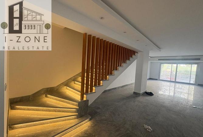 70098044 - Property Image 3