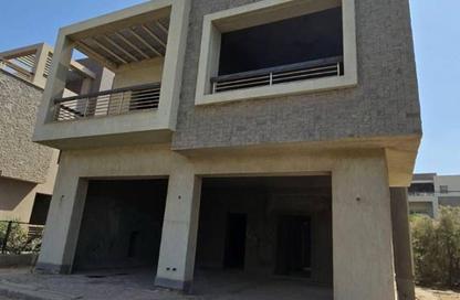 Villa - 5 Bedrooms - 5 Bathrooms for sale in New Giza - Cairo Alexandria Desert Road - 6 October City - Giza