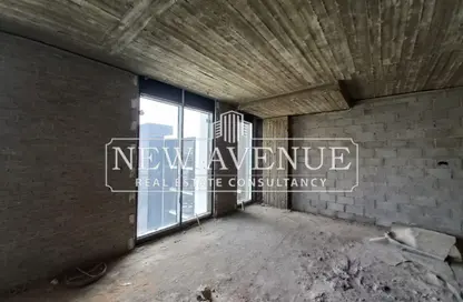 Office Space - 3 Bedrooms - 2 Bathrooms for rent in Hyde Park Business District Mall - South Teseen St. - The 5th Settlement - New Cairo City - Cairo