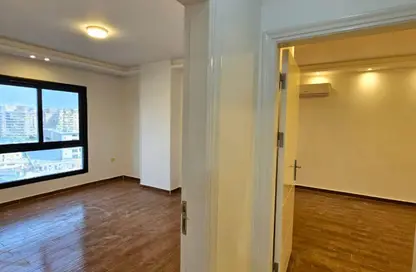 مساحات مكتبية - 2 غرف نوم - 1 حمام للايجار في ريحانة ريزيدنس - زهراء المعادي - حي المعادي - القاهرة