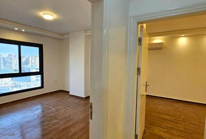 8522702 - الصورة الرئيسية للعقار