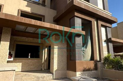 Villa - 3 - 3 for sale in New Giza - Cairo Alexandria Desert Road - 6 October City - Giza