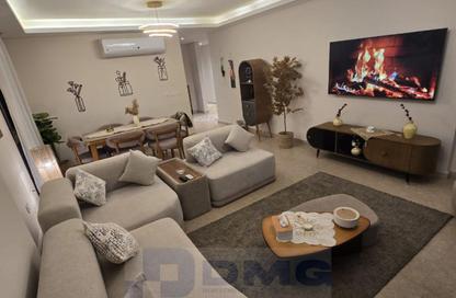 Apartment - 3 Bedrooms - 3 Bathrooms for rent in Park Side Residence - Zed Towers - Sheikh Zayed Compounds - Sheikh Zayed City - Giza
