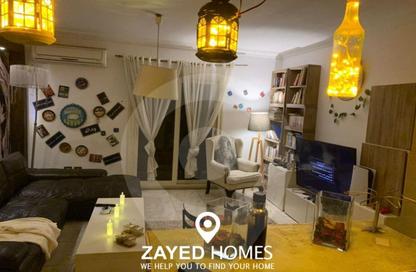 Apartment - 2 Bedrooms - 1 Bathroom for sale in Hadayek Al Mohandessin - 4th District - Sheikh Zayed City - Giza