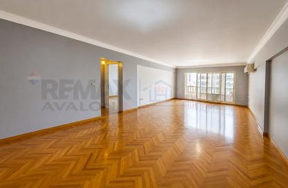 Apartment - 3 Bedrooms - 2 Bathrooms for sale in Laurent - Hay Sharq - Alexandria Apartment - 3 Bedrooms - 2 Bathrooms for sale in Laurent - Hay Sharq - Alexandria
