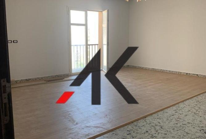 8710027 - Property Image 3