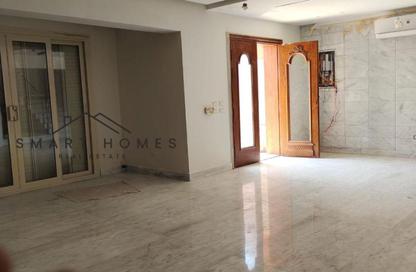 Villa - 4 Bedrooms - 4 Bathrooms for rent in Solaimaneyah Gardens - 4th District - Sheikh Zayed City - Giza