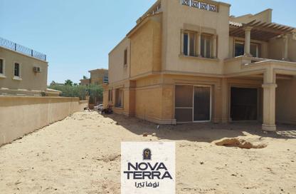 Villa - 4 Bedrooms - 3 Bathrooms for sale in Meadows Park - Sheikh Zayed Compounds - Sheikh Zayed City - Giza