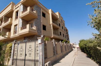 Duplex - 5 Bedrooms - 3 Bathrooms for sale in 1st Neighborhood - 4th District West - Shorouk City - Cairo Duplex - 5 Bedrooms - 3 Bathrooms for sale in 1st Neighborhood - 4th District West - Shorouk City - Cairo