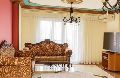 Apartment - 3 Bedrooms - 1 Bathroom for sale in Abdelrahman Roshdy St. - Saint Fatima Square - El Nozha - Cairo