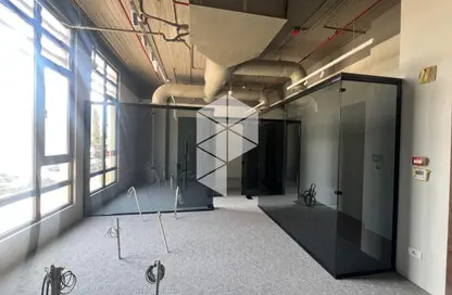 Office Space - 3 Bedrooms for rent in District 5 - 5th Settlement Compounds - The 5th Settlement - New Cairo City - Cairo