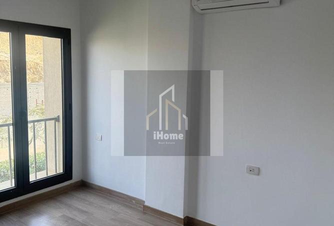 99120852 - Property Image 2