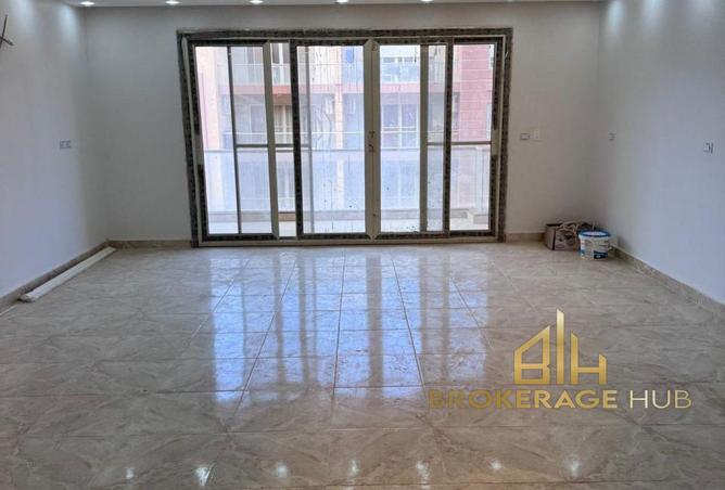 8670755 - Property Image 3