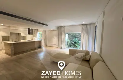 شقة - 2 غرف نوم - 2 حمامات للبيع في 6 ويست - بيفرلي هيلز - كمبوندات الشيخ زايد - الشيخ زايد - الجيزة