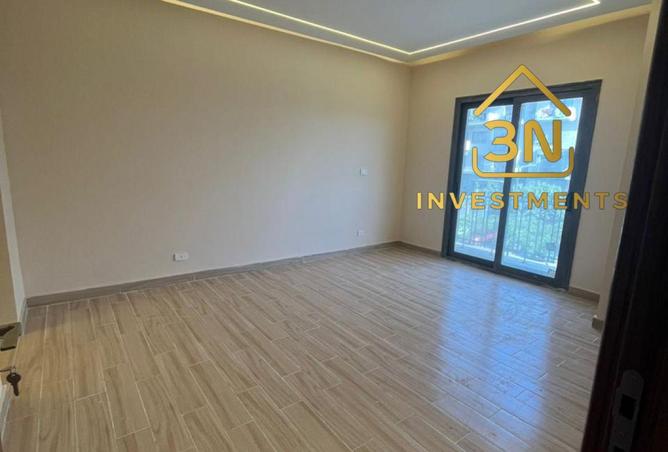 70370928 - صورة العقار 3