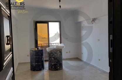 Apartment - 3 Bedrooms - 2 Bathrooms for sale in Prime Avenue - Hadayek October - 6 October City - Giza