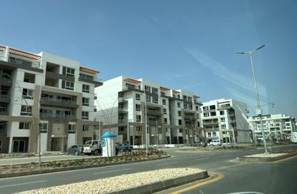 Apartment - 3 Bedrooms - 3 Bathrooms for sale in HPR 1 - Hyde Park - New Cairo City - Cairo
