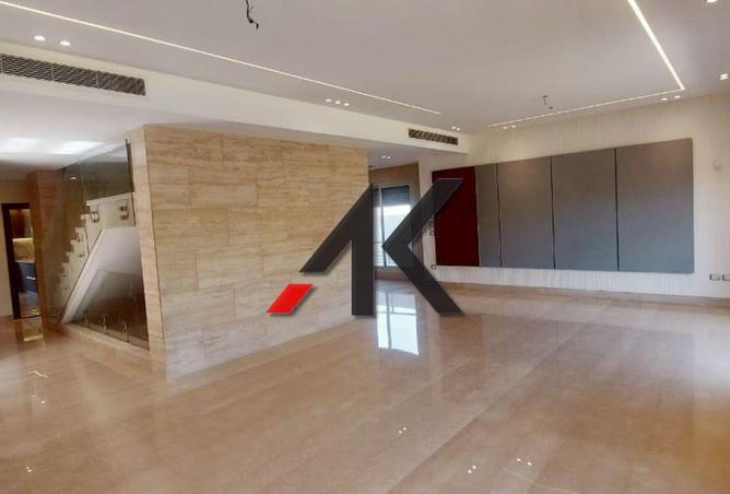 53717219 - Property Image 2