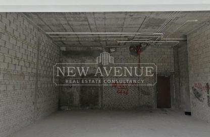 Retail - Studio - 1 Bathroom for rent in Three Sixty - 5th Settlement Compounds - The 5th Settlement - New Cairo City - Cairo