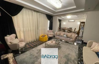 Duplex - 2 Bedrooms - 3 Bathrooms for sale in Waslet Dahshur Road - Sheikh Zayed City - Giza
