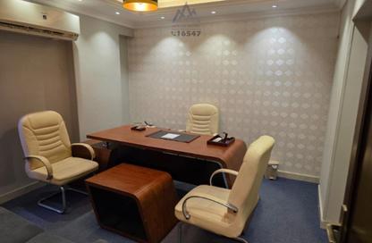 Apartment - 2 Bedrooms - 1 Bathroom for sale in El Khalifa El Maamoun St. - Roxy - Heliopolis - Masr El Gedida - Cairo