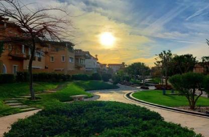 Apartment - 3 Bedrooms - 3 Bathrooms for sale in Hyde Park - New Cairo City - Cairo