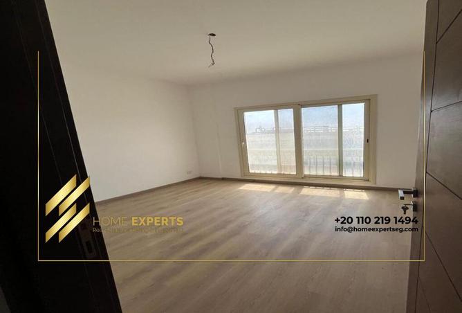 62645748 - Property Image 3