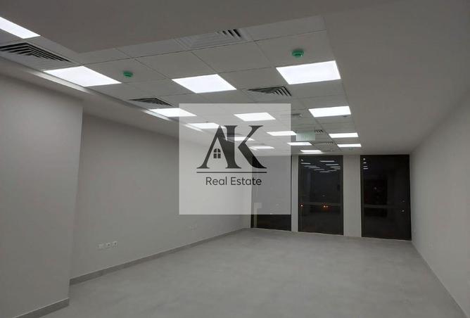 97429609 - Property Image 3