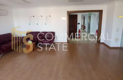 مساحات مكتبية - غرفة نوم - 1 حمام للايجار في مساكن شيراتون - شيراتون المطار - النزهة - القاهرة