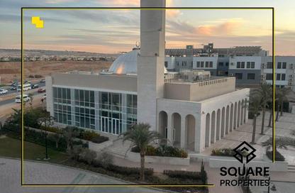 Apartment - 3 - 3 for sale in Village West - Sheikh Zayed Compounds - Sheikh Zayed City - Giza
