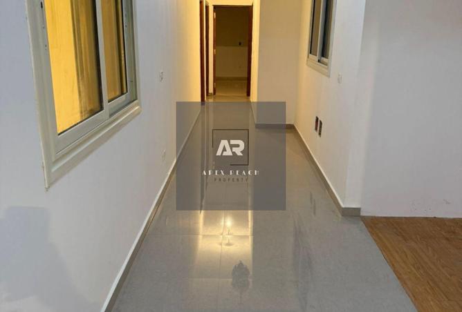 8619438 - Property Image 2