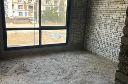 Townhouse - 4 - 4 for sale in Gardenville - Hyde Park - New Cairo City - Cairo