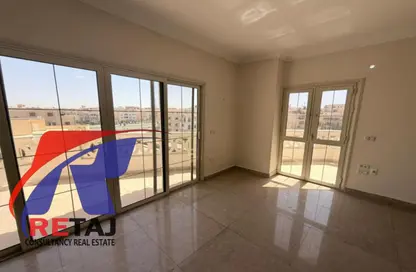 Apartment - 3 Bedrooms - 2 Bathrooms for rent in Orouba Axis - Area A - Ganoob El Acadimia - New Cairo City - Cairo