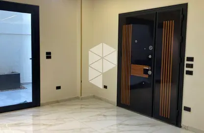 Duplex - 5 Bedrooms - 3 Bathrooms for sale in South Lotus - El Lotus - New Cairo City - Cairo