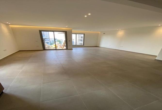 8574667 - Property Image 2