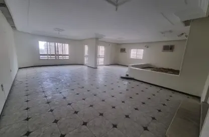 Apartment - 2 Bedrooms - 2 Bathrooms for rent in Hesham Labib St. - 8th Zone - Nasr City - Cairo