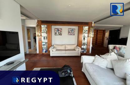 Apartment - 3 Bedrooms - 3 Bathrooms for rent in Mohamed Mazhar St. - Zamalek - Cairo Apartment - 3 Bedrooms - 3 Bathrooms for rent in Mohamed Mazhar St. - Zamalek - Cairo