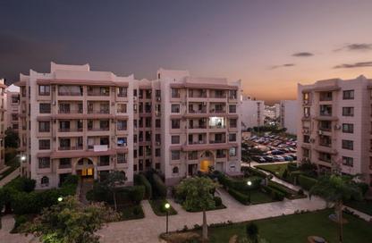 Apartment - 3 Bedrooms - 2 Bathrooms for sale in Al Rehab - New Cairo City - Cairo