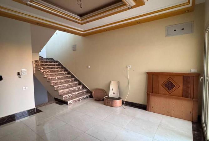 81843544 - صورة العقار 2