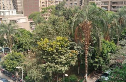 شقة - 3 غرف نوم - 2 حمامات للبيع في شارع نادي الصيد - الدقي - الجيزة