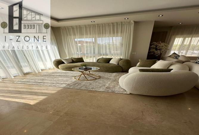73233033 - Property Image 2
