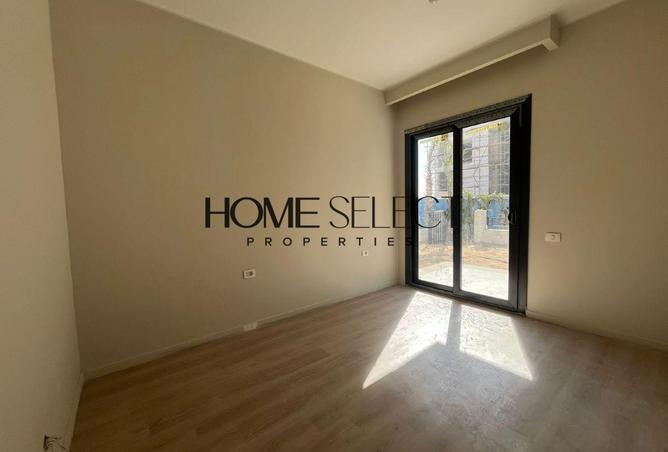 102903042 - Property Image 3