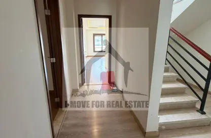 (بنتهاوس  (روف - 4 غرف نوم - 5 حمامات للايجار في بيراميدز هايتس - طريق مصر اسكندرية الصحراوي - مدينة 6 أكتوبر - الجيزة