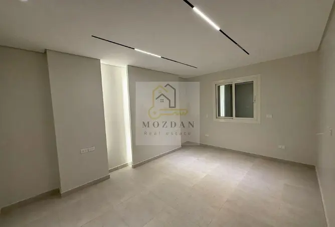100923417 - Property Image 2