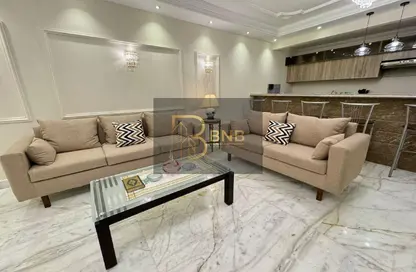 Apartment - 3 Bedrooms - 3 Bathrooms for rent in Hyde Park - New Cairo City - Cairo