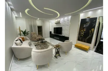 Apartment - 3 Bedrooms - 2 Bathrooms for rent in La Vie - South Investors Area - New Cairo City - Cairo