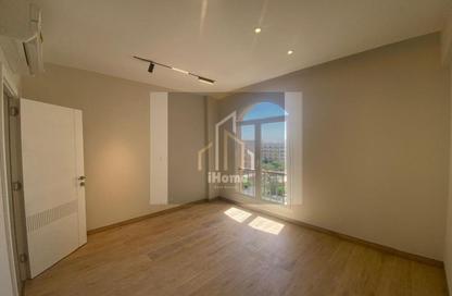 Apartment - 3 Bedrooms - 4 Bathrooms for rent in Garden Residence - Hyde Park - New Cairo City - Cairo