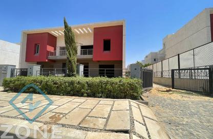 Villa - 3 Bedrooms - 3 Bathrooms for sale in Privado - Madinaty - Cairo Villa - 3 Bedrooms - 3 Bathrooms for sale in Privado - Madinaty - Cairo