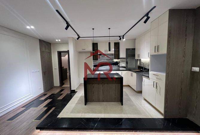 53226822 - Property Image 2